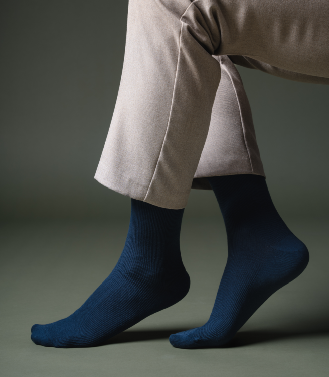 Skarpety-bawelniane-bezuciskowe-steven-018-granatowe.jpg