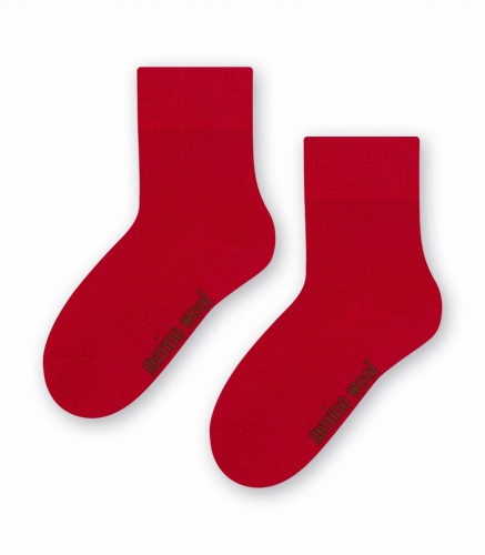 Skarpetki-dzieciece-z-welny-merino-steven-130-czerwone.jpg