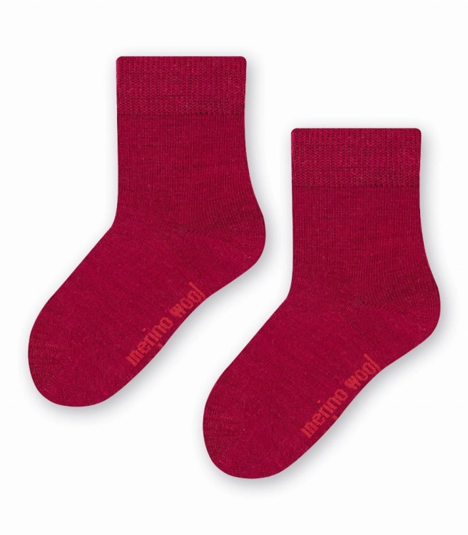 Skarpetki-dzieciece-z-welny-merino-steven-130-bordowe.jpg