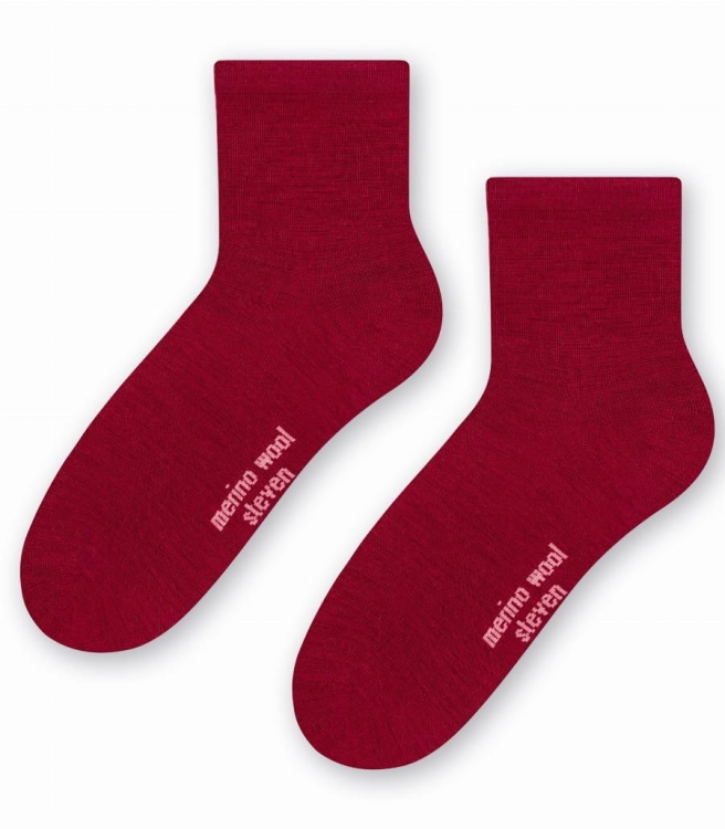 Skarpety-damskie-z-welny-merino-steven-130-bordo.jpg