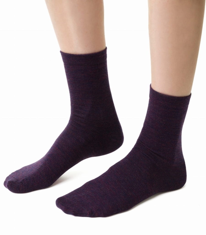 Skarpety-damskie-z-welny-merino-steven-130-melanz-fiolet.jpg