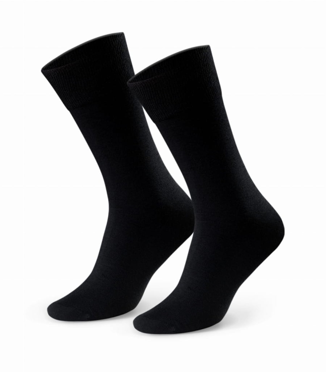 Skarpety-meskie-z-welny-merino-steven-130-czarne.jpg