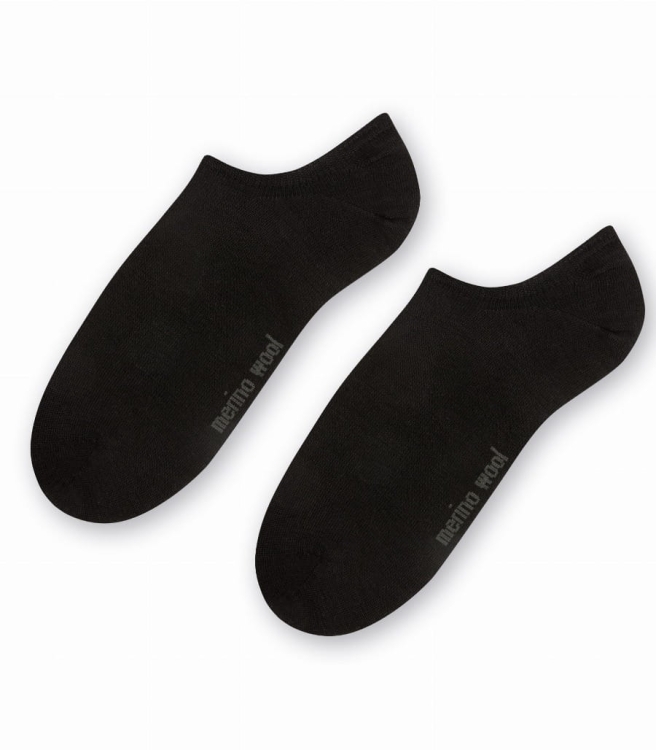 Stopki-damskie-z-welny-merino-steven-130-czarne.jpg