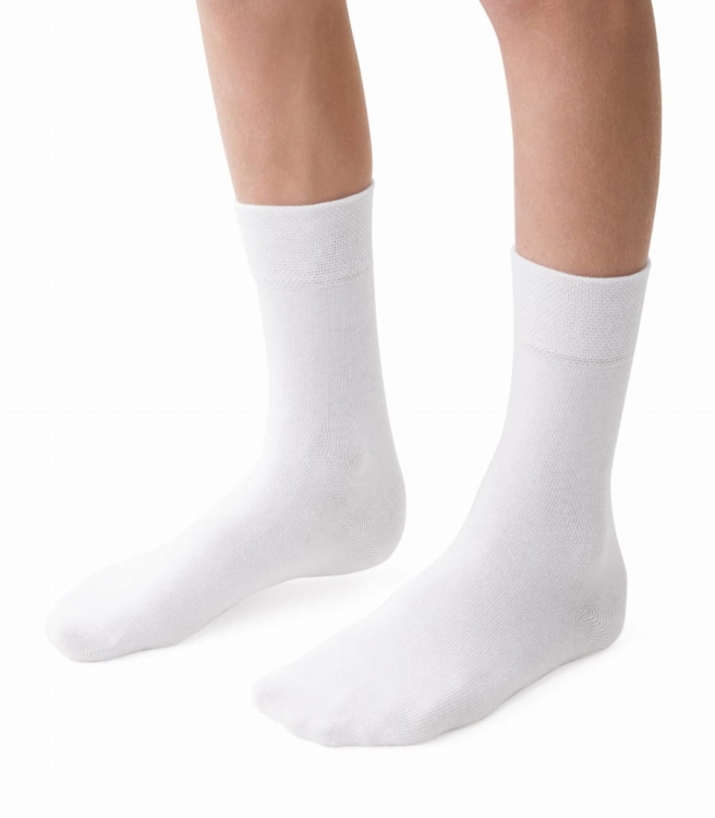 Skarpety-dzieciece-steven-001-biale.jpg