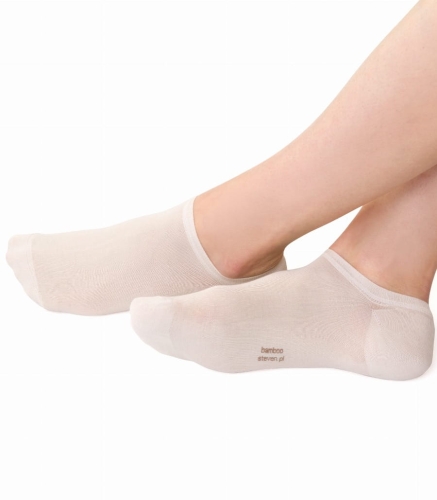 Cienkie-stopki-damskie-bambusowe-steven-077-bezowe.jpg