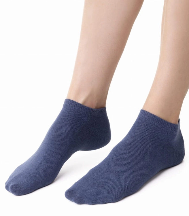 gladkie-bawelniane-stopki-damskie-steven-052-jeans.jpg