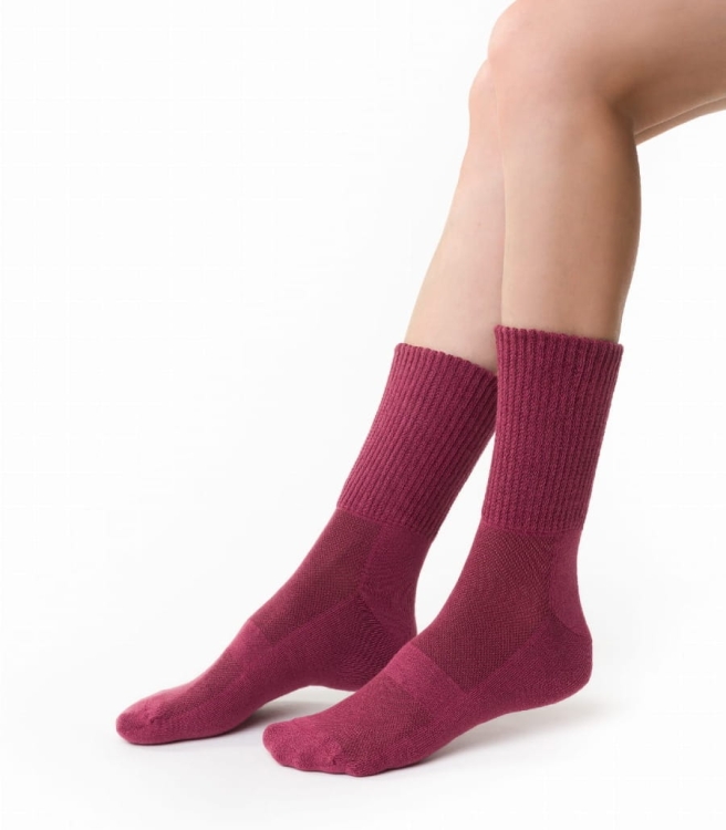 Skarpety-damskie-sportowe-polfrotte-steven-127-bordowe.jpg