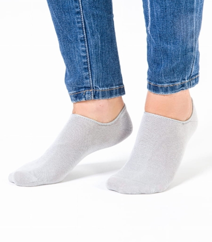 Stopki-bawelniane-invisible-damskie-steven-070-szare.jpg
