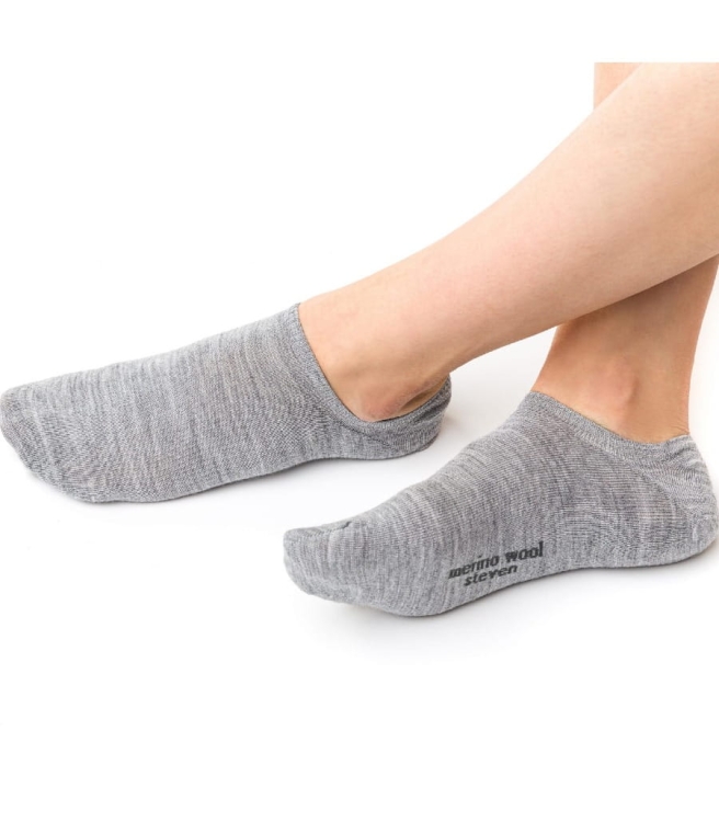 stopki-damskie-z-welny-merino-steven-130-szare.jpg