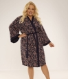 szlafrok-damski-kimono-w-kwiatowy-wzor-mia-468-473-granatowy.jpg