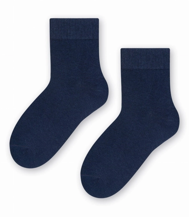 gladkie-bawelniane-skarpetki-dzieciece-steven-146-granatowe.jpg