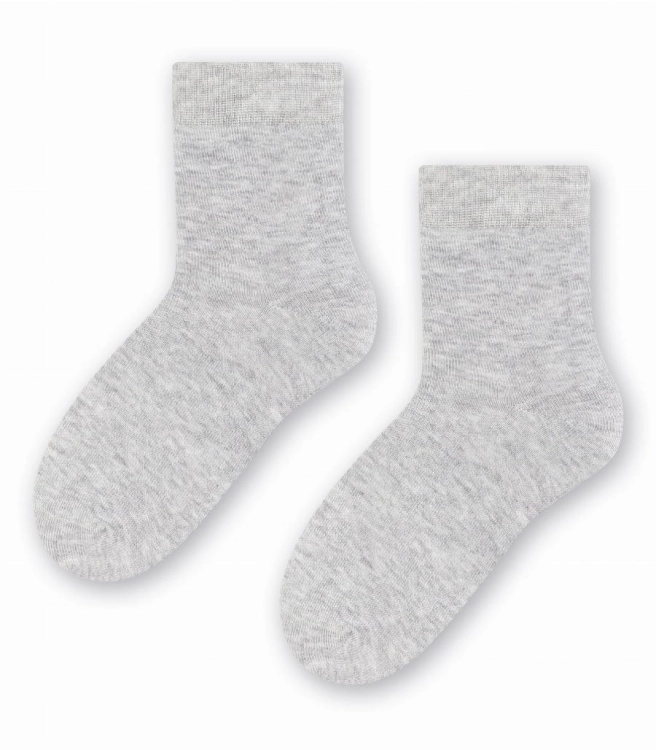 gladkie-bawelniane-skarpetki-dzieciece-steven-146-melanz-jasny-szary.jpg