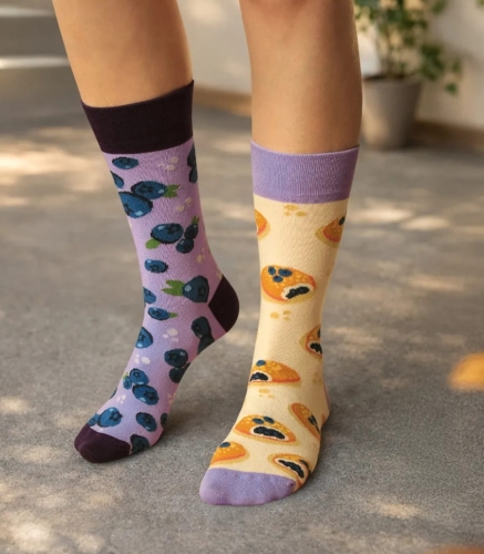 Skarpety-JAGODZIANKI-Spox-Sox-sesja.jpg