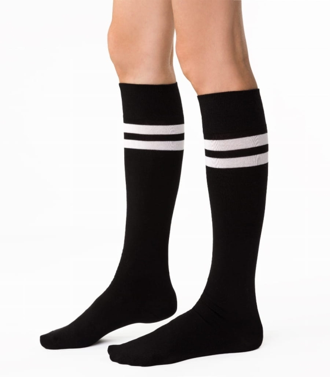 Podkolanowki-damskie-z-paskami-steven-072-czarne-z-bialymi-paskami.jpg